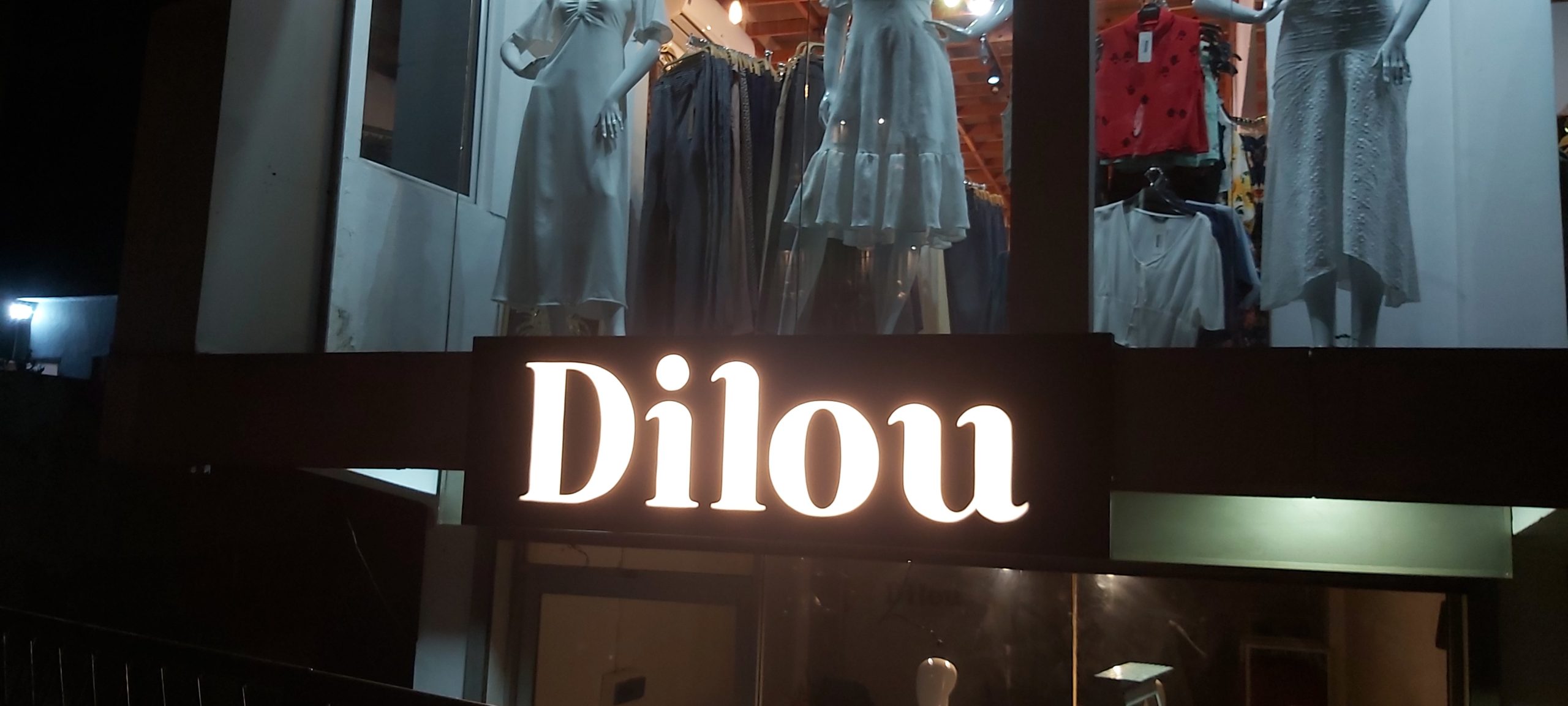 avd signs, Dilou, Acrylic sign